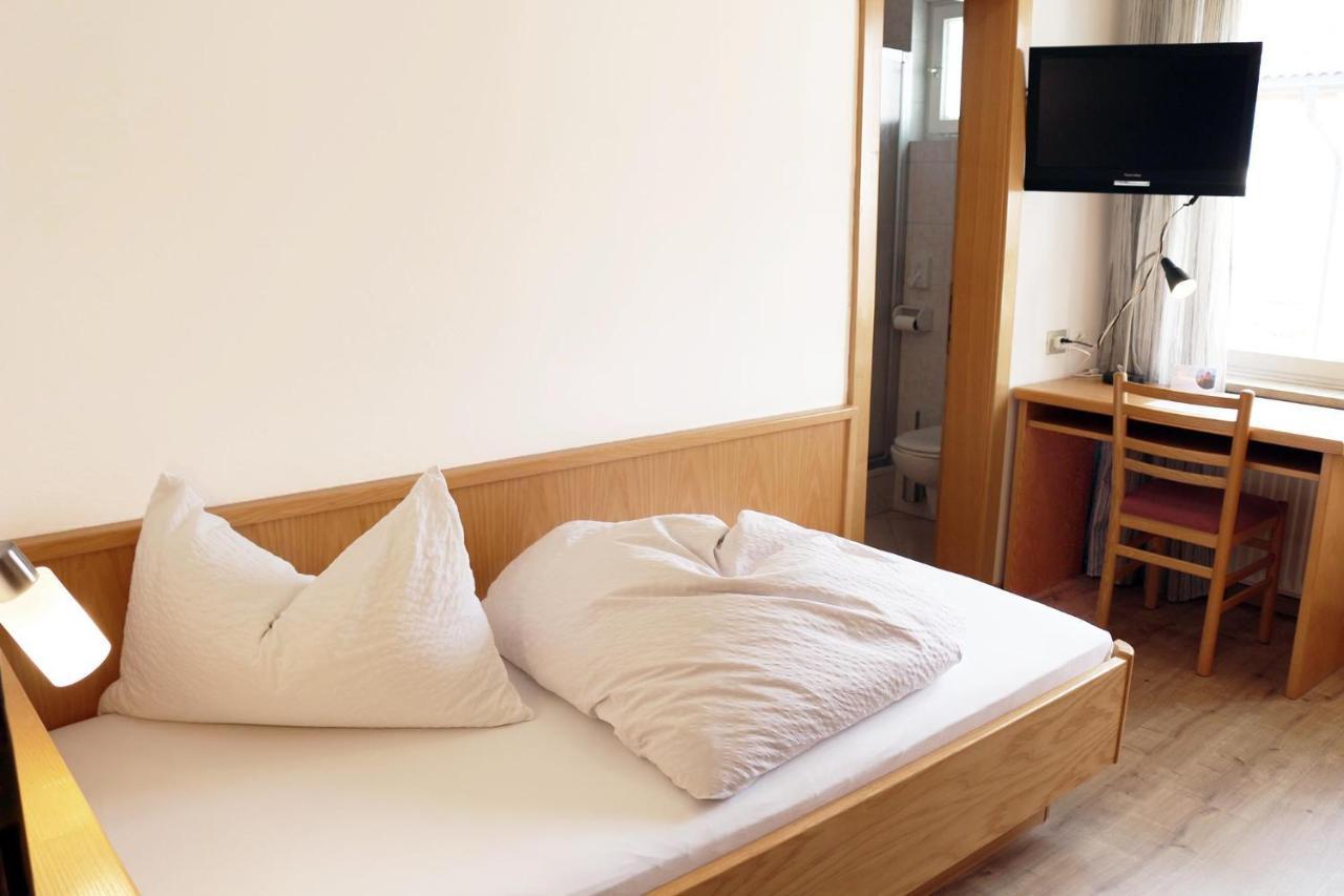 Schenna Garni Eden Bed & Breakfast Екстериор снимка